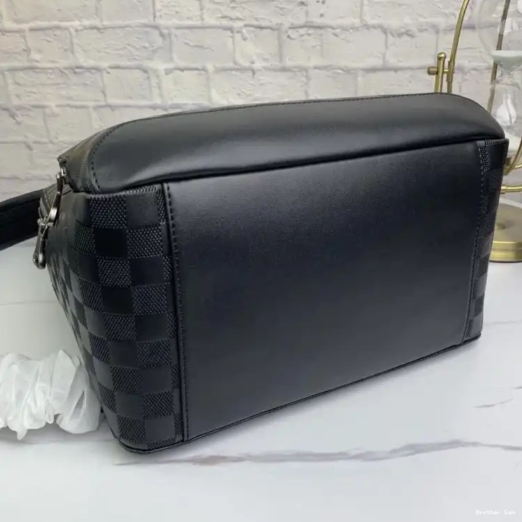 Brother Sam Yupoo Bags 19B5790050 LV 0723